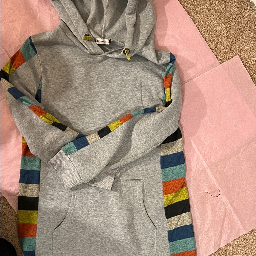 Avenue Gray and Yellow Hoodie